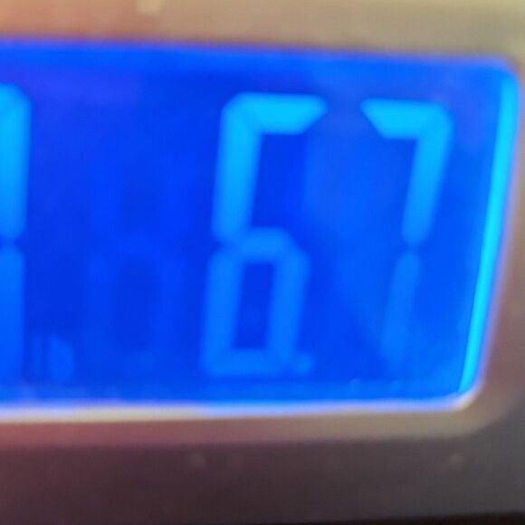 Chaps Women's Sz Med No Iron Blue Stripe Blouse 3/4 sleeve slightly fitted - Picture 10 of 10